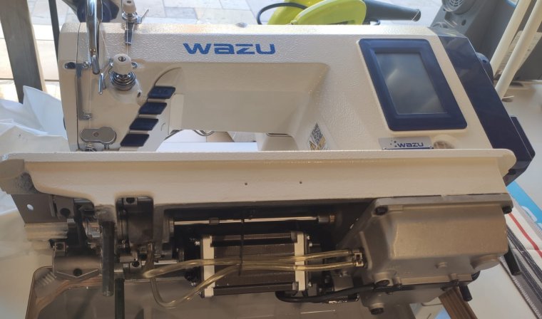 WAZU GT2021 ELEKTRONİK ÇİFT STEP MOTORLU ÇİFT BIÇAKLI KAFADAN MOTORLU İPLİK KESMELİ KAPALI KARTEL YÜKSEK DEVİR OTOMATİK DÜZ DİKİŞ MAKİNASI. Lock stitch industrial sewing machine